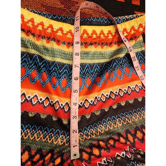 Colorful Women's Zigzag Patterned Leggings 95% Polyester  5% Spandex. Medium - Picture 6 of 8